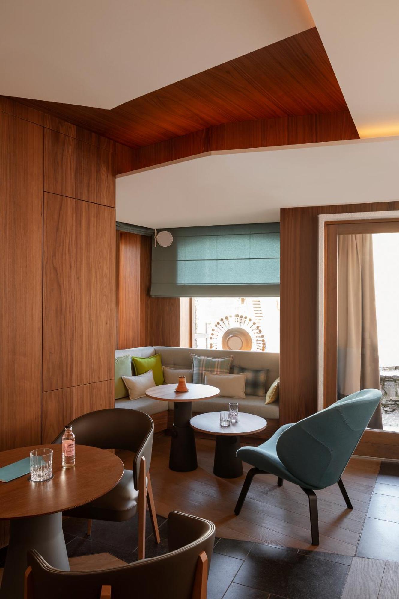 Hotel Coeur De 4*